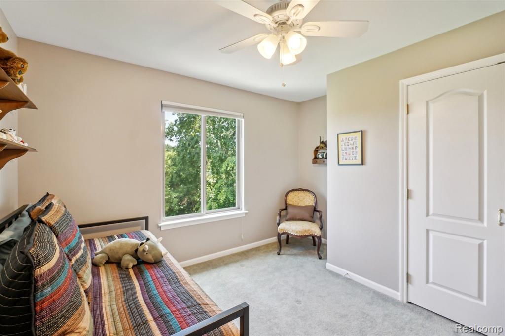 627 OLIVIA Drive, Milford, MI 48381 — Photo 19
