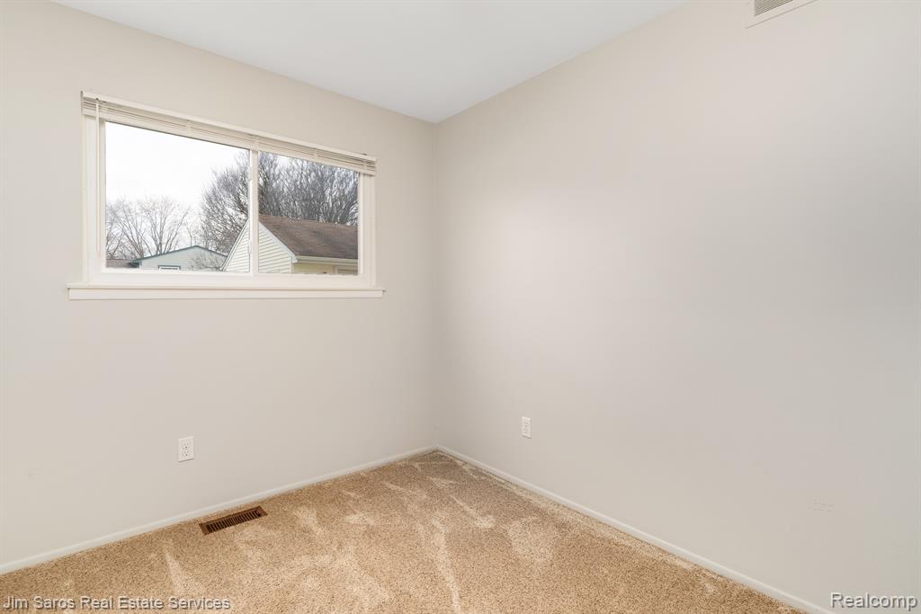 50463 ANDERS Street, Chesterfield, MI 48047 — Photo 12