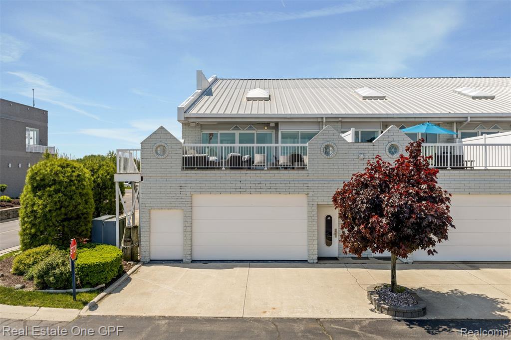 46 Evergreen Drive, 1, Harrison Township, MI — Photo 57