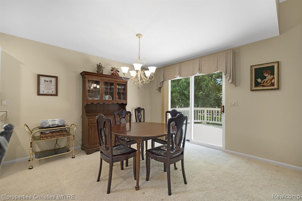 43450 COVE Drive, Clinton Twp, MI 48038 — Photo 10