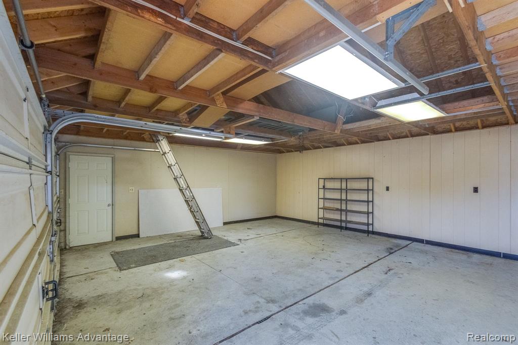 4104 Mayfair Street, Dearborn Heights, MI 48125 — Photo 33