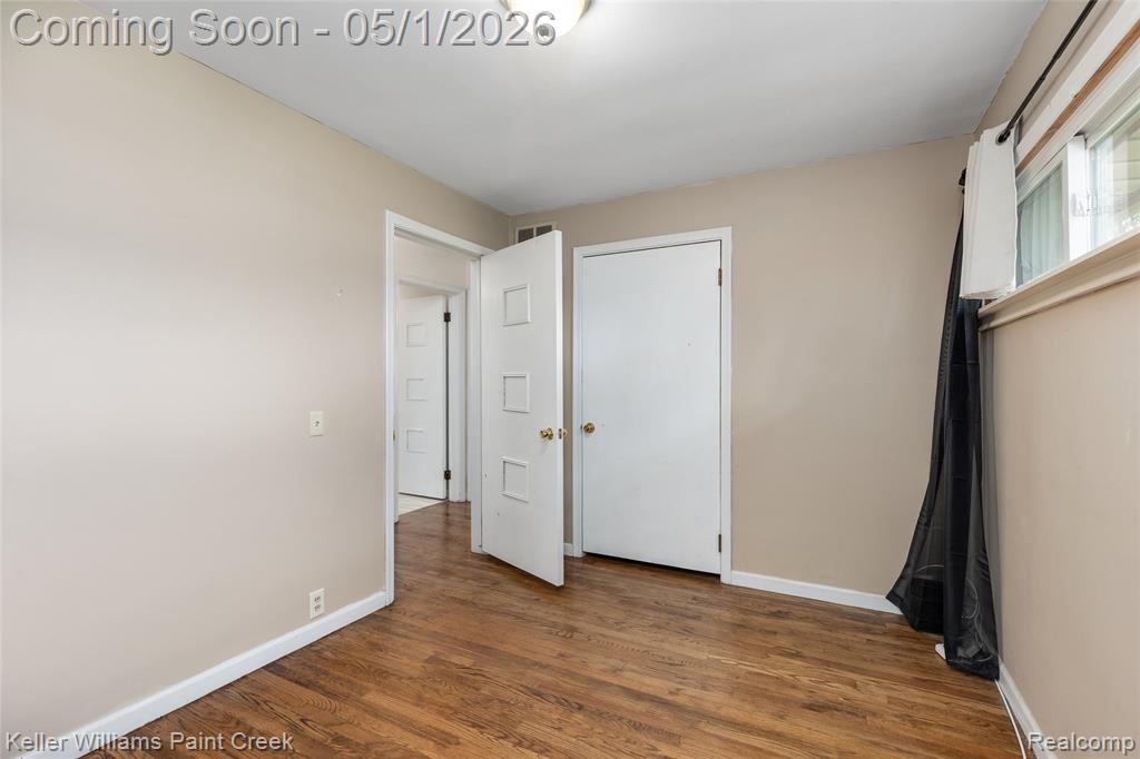 17469 Doris, Fraser, MI 48026 — Photo 13