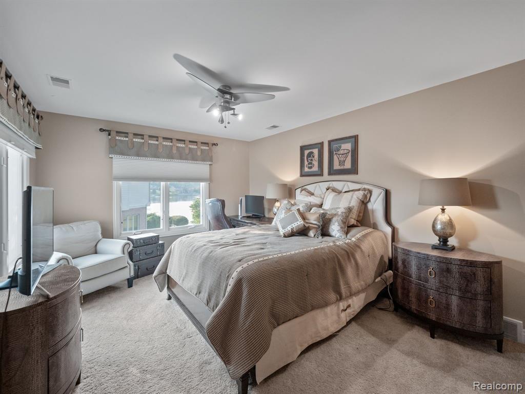 48820 WELLSLEY, Northville, MI 48168 — Photo 32