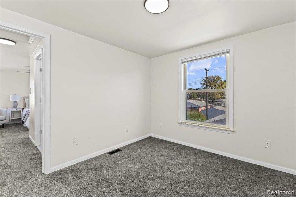 4629 17th Street, Wyandotte, MI 48192 — Photo 32