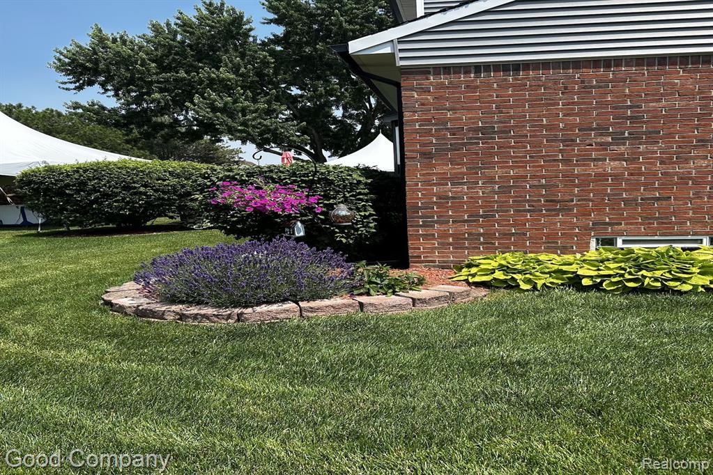 43501 KRISTA CT, Clinton Twp, MI 48038 — Photo 32