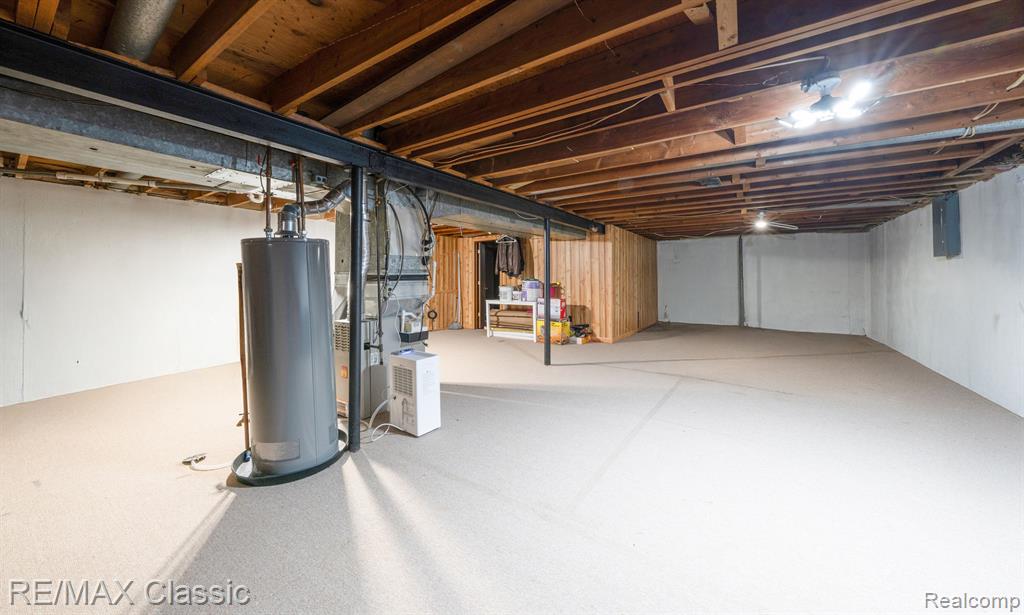 44285 SUFFOLK Court, Canton, MI 48187 — Photo 21