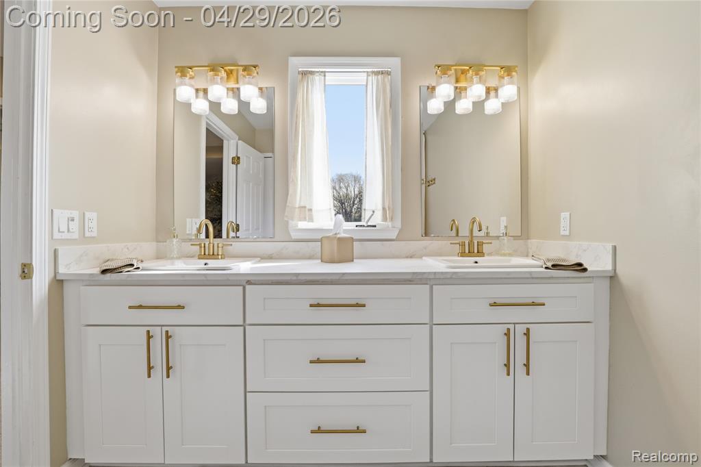 3357 Giddings Boulevard, Highland, MI 48356 — Photo 14