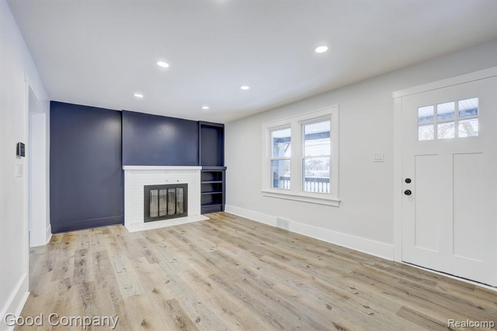 16309 Kirkshire Avenue, Beverly Hills, MI 48025 — Photo 8