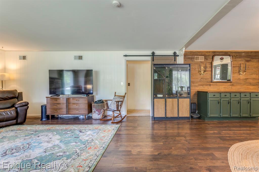 3750 Parker Road, Fort Gratiot, MI 48059 — Photo 13