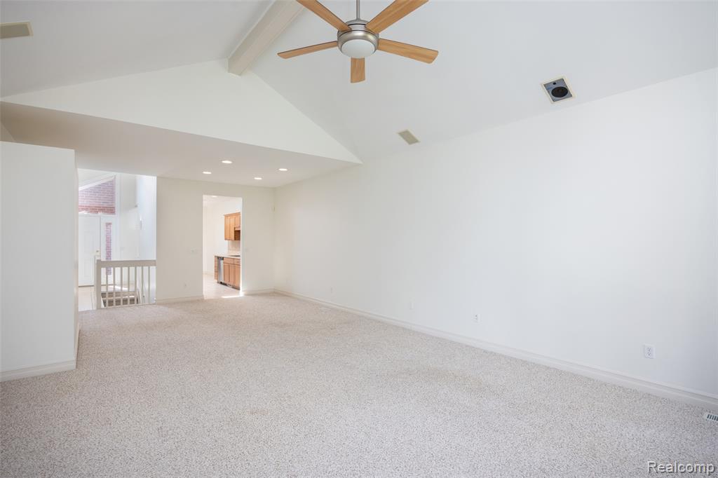 49290 Wayburn Drive, Macomb, MI 48042 — Photo 13