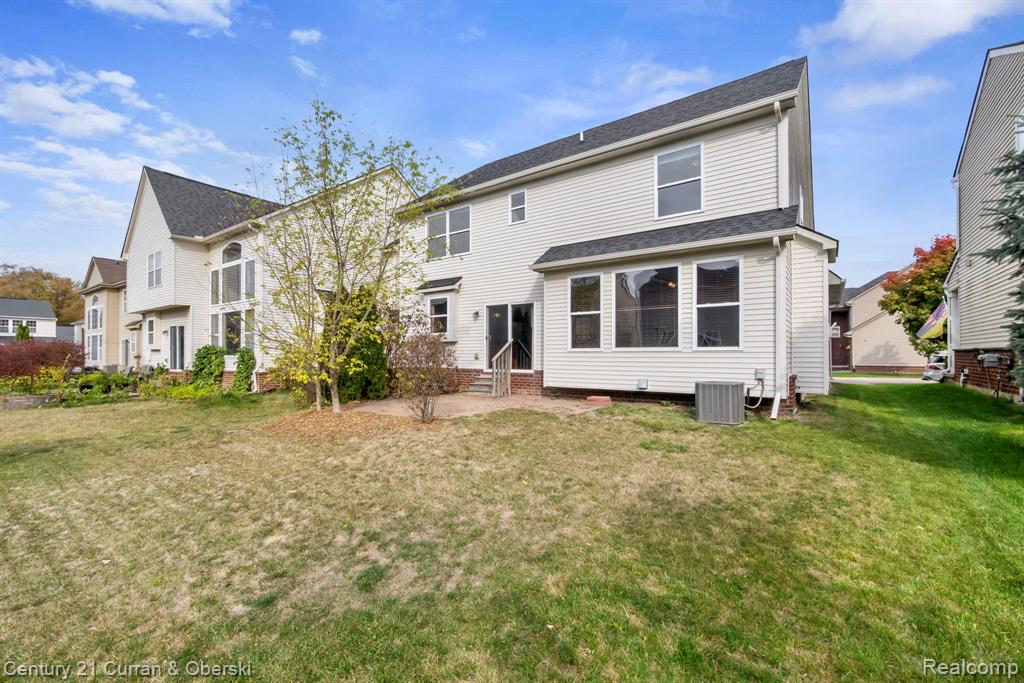 51207 Brompton, Novi, MI — Photo 52