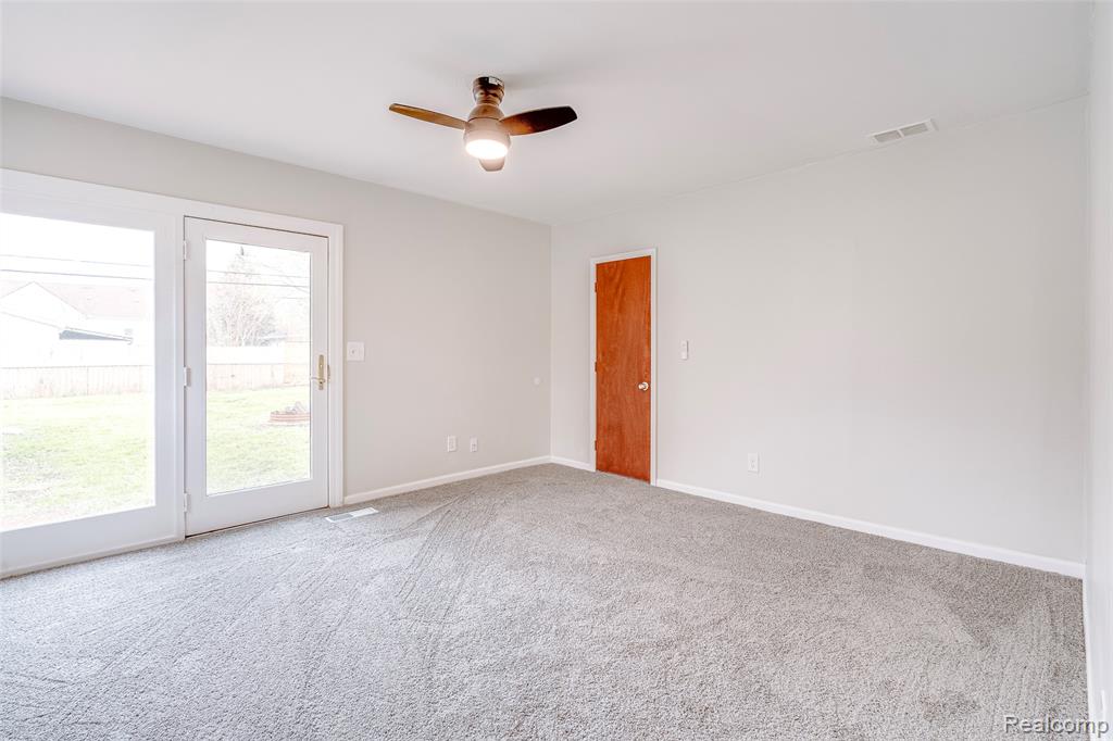 5961 Marvin Street, Taylor, MI 48180 — Photo 21