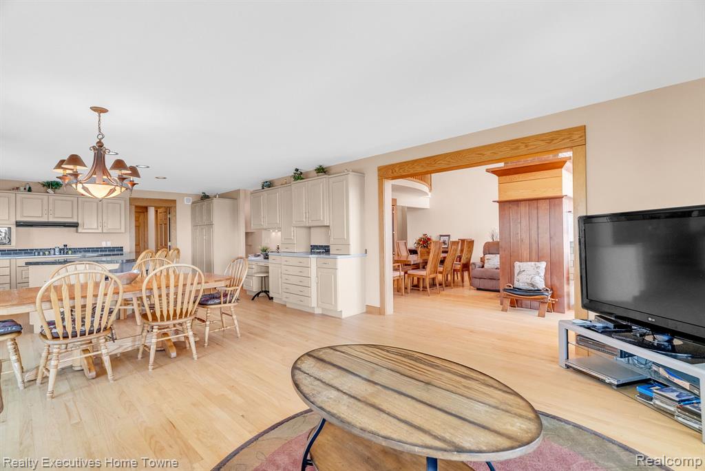 2975 Sandy Oaks Lane, Fort Gratiot, MI 48059 — Photo 25
