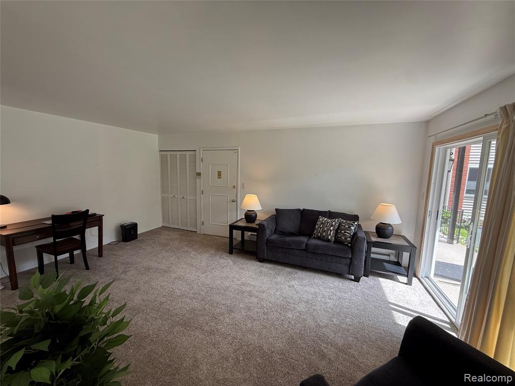 4109 Benjamin Avenue, 2, Royal Oak, MI 48073 — Photo 5