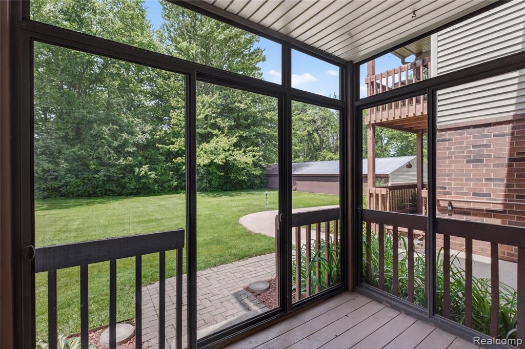 10228 Nancys Boulevard, Grosse Ile, MI 48138 — Photo 29