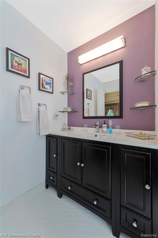 5409 S Piccadilly, West Bloomfield, MI — Photo 34