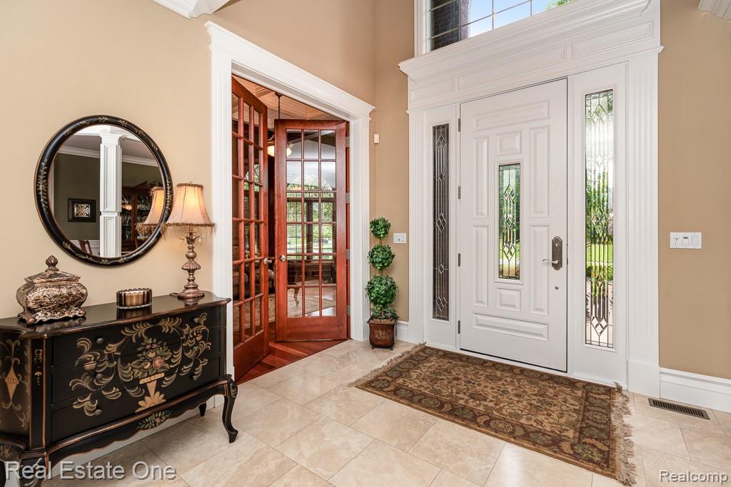 2737 Pebble Beach Drive, Oakland, MI — Photo 3
