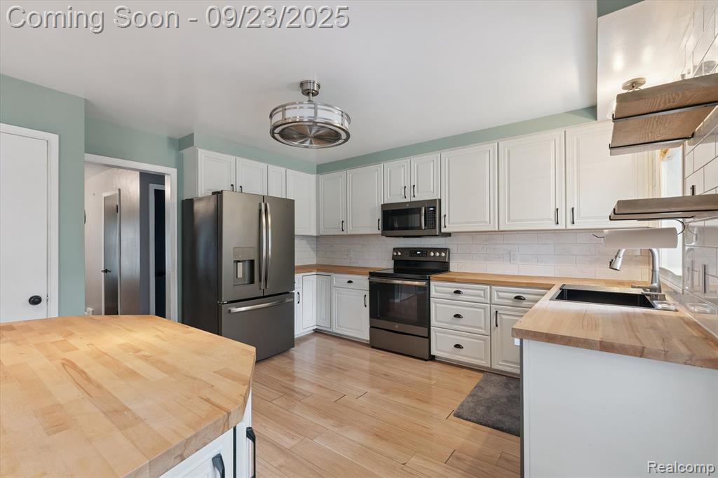 18797 Wiltshire Boulevard, Lathrup Village, MI 48076 — Photo 22