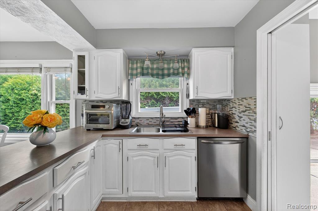 14808 LONGTIN Street, Southgate, MI 48195 — Photo 14