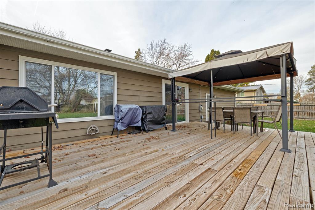 5379 Linden Road, Swartz Creek, MI 48473 — Photo 49