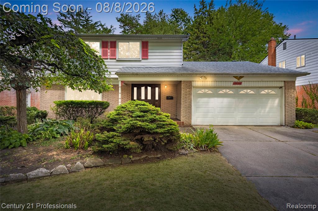 29314 Walker Drive, Warren, MI 48092