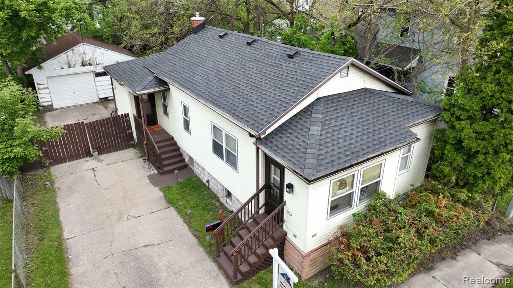 909 N Granger Street, Saginaw, MI 48602 — Photo 9