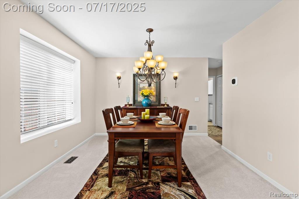 610 W Oxhill Drive, White Lake, MI — Photo 8