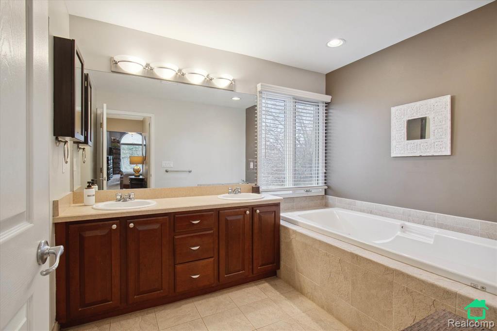 51171 W Hills Drive, Plymouth, MI 48170 — Photo 40
