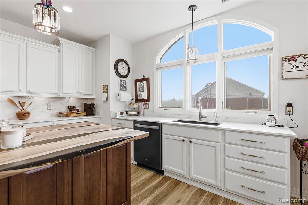 331 E Cady Street, Northville, MI, 48167