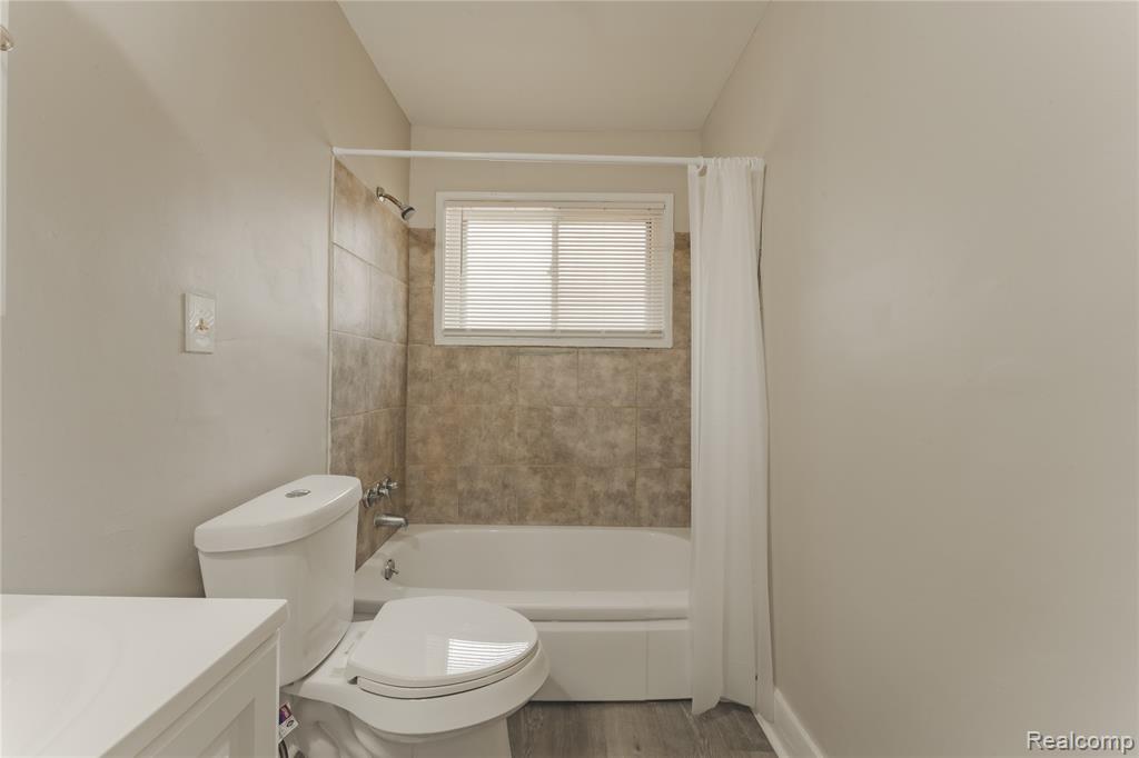 93 W Princeton Avenue, Pontiac, MI 48340 — Photo 15