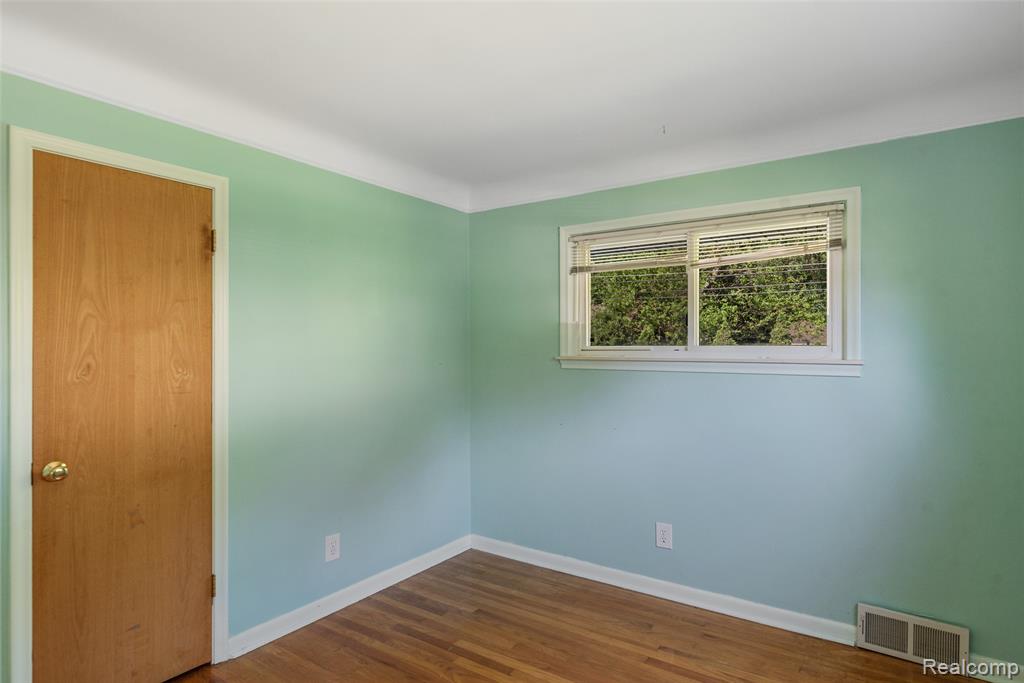 13993 Garfield, Redford, MI 48239 — Photo 20