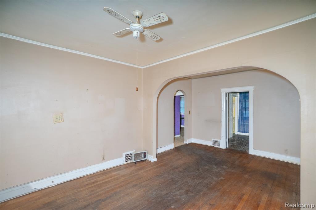 5672 Saint Clair Street, Detroit, MI 48213 — Photo 5