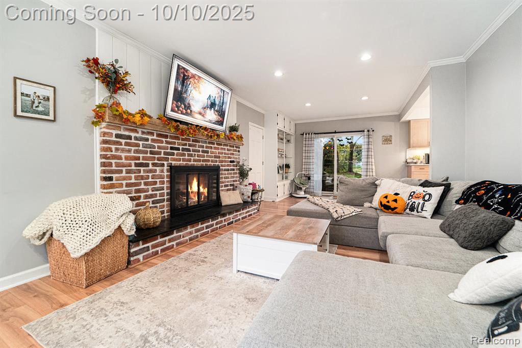 4843 Regency Drive, Shelby Twp, MI 48316 — Photo 11