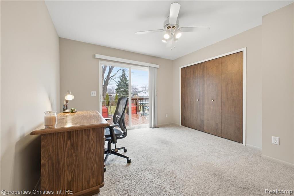 24289 Dale Avenue, Eastpointe, MI 48021 — Photo 25
