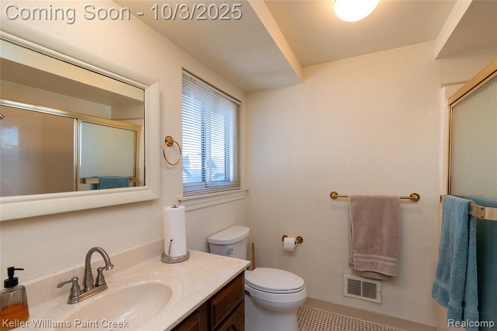41541 Belvidere Street, Harrison Township, MI — Photo 34