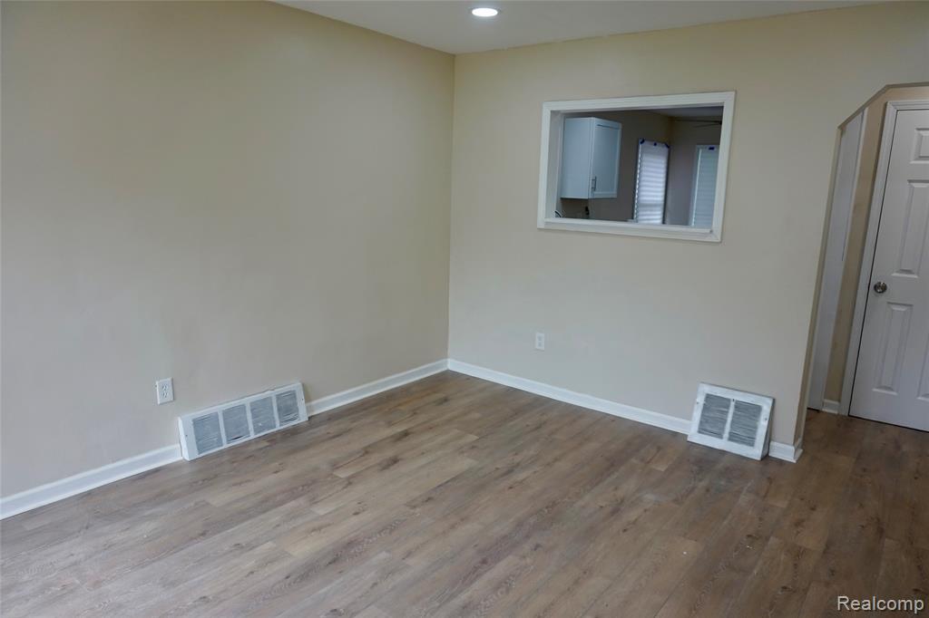 18827 Keystone Street, Detroit, MI 48234 — Photo 6