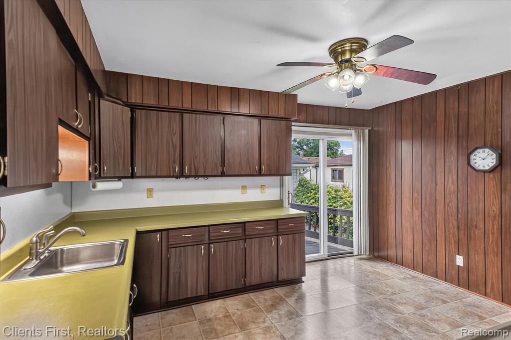 873 Schuman Street, Garden City, MI — Photo 10