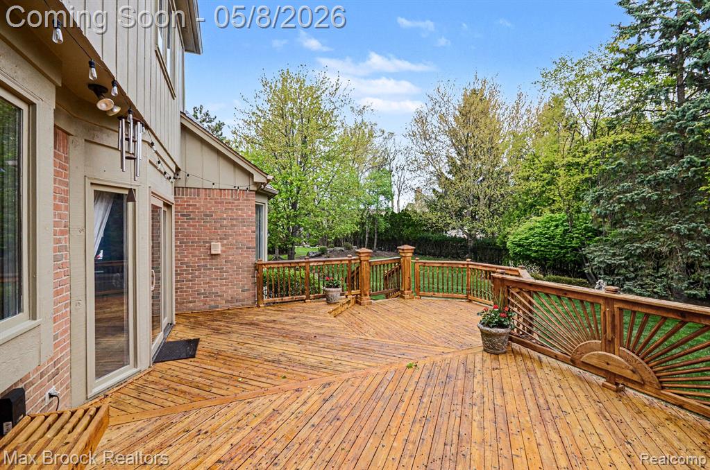 5824 Clearview Drive, Troy, MI 48098 — Photo 42