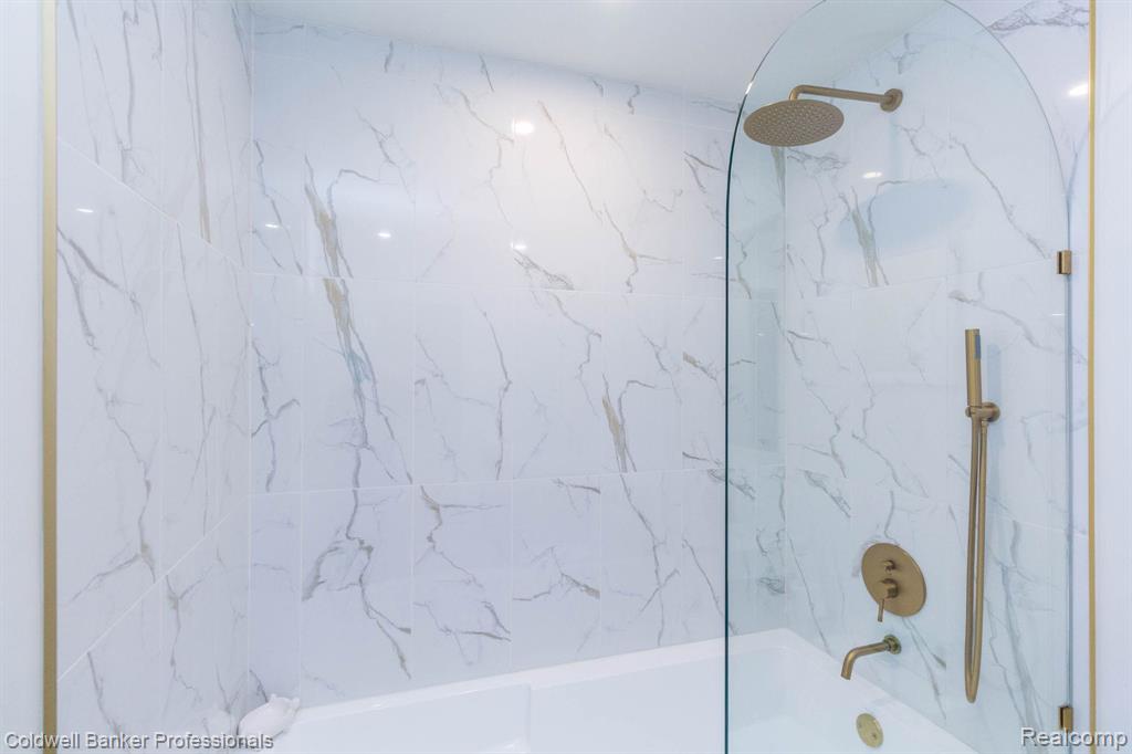57103 Nicholas Drive, Washington, MI — Photo 31