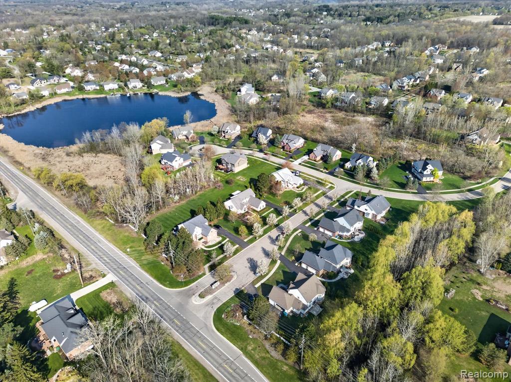 3226 Estate View Court, Commerce Twp, MI 48382 — Photo 71