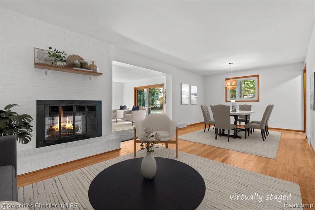 8009 Coventry Avenue, Grosse Ile, MI 48138 — Photo 2