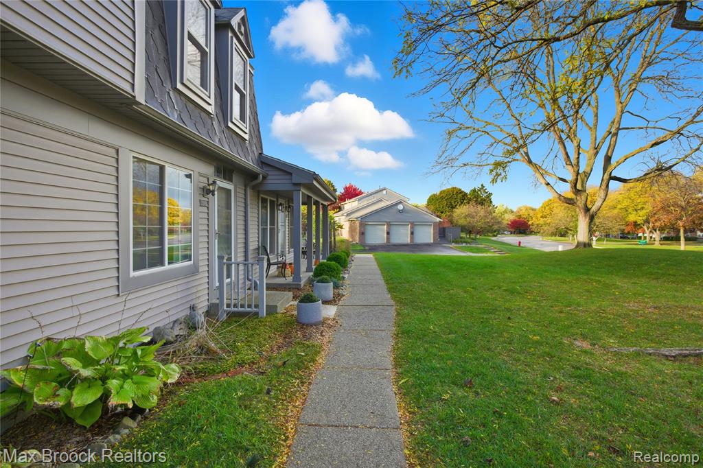 2846 Bombridge Court, Ann Arbor, MI 48104 — Photo 33
