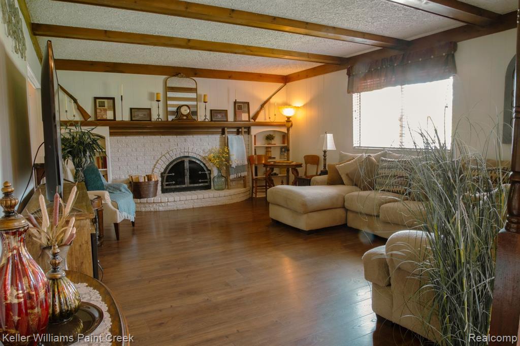 401 PINEHURST Drive, Rochester Hills, MI 48309 — Photo 15