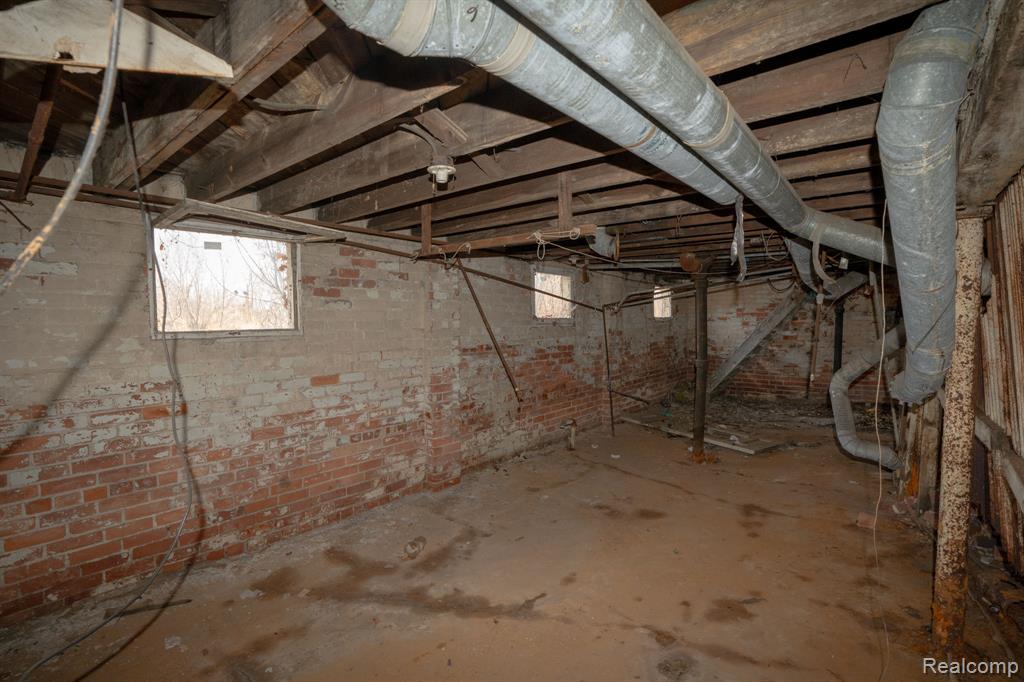 13626 Troester Street, Detroit, MI 48205 — Photo 17
