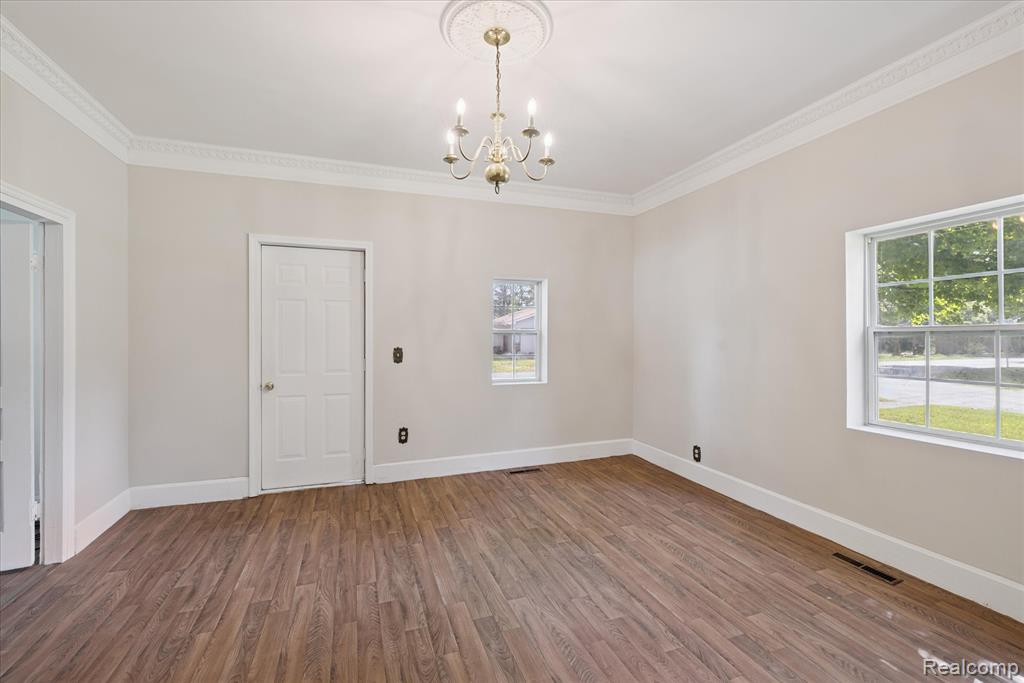 603 N Line Street, Chesaning, MI 48616 — Photo 7