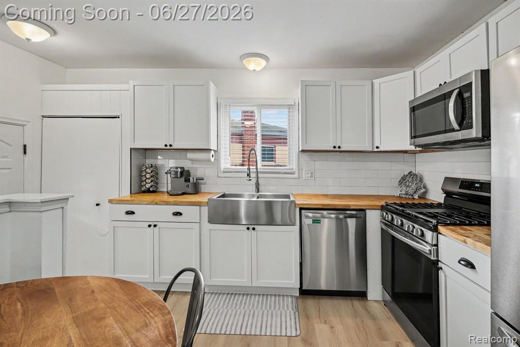590 Hecht Drive, Madison Heights, MI 48071 — Photo 4