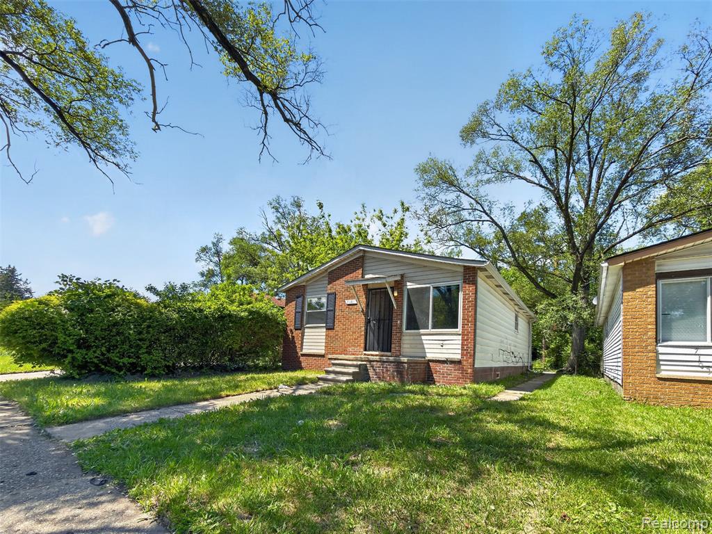 7161 Varjo Street, Hamtramck, MI 48212 — Photo 3