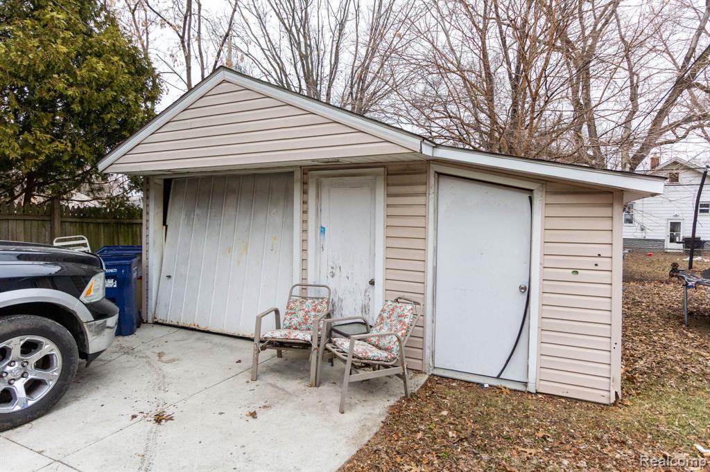 1060 Capitol Avenue, Lincoln Park, MI 48146 — Photo 27