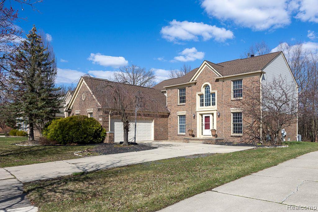 46523 INVERNESS Road, Canton, MI 48188 — front exterior
