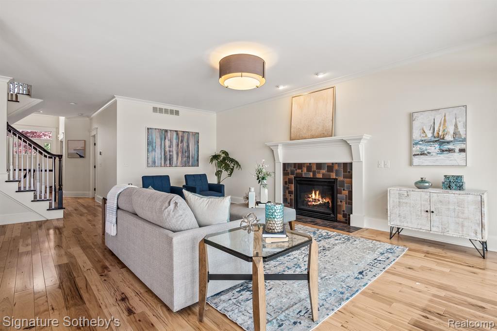 5027 GROVER Drive, Brighton, MI 48116 — Photo 10